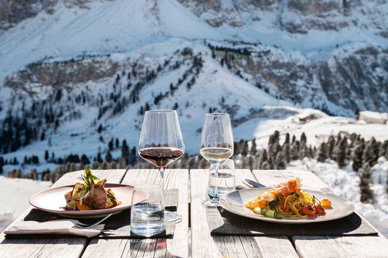 Can You Snowboard Just After You’ve Eaten Food?