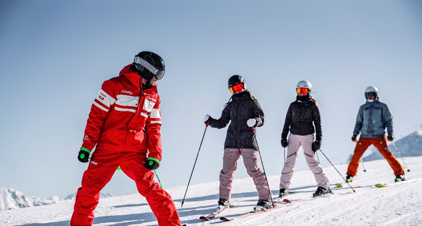 When Is The Best Time To Learn To Ski – A Complete Guide