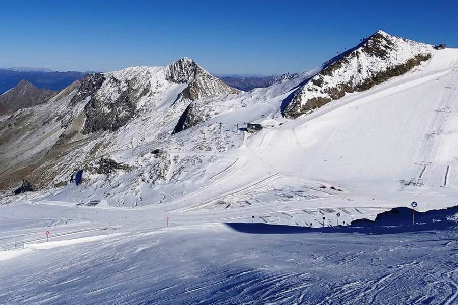Why is it so cold in the Alps When You Go Skiing? A Deep Dive Into Mountain Weather